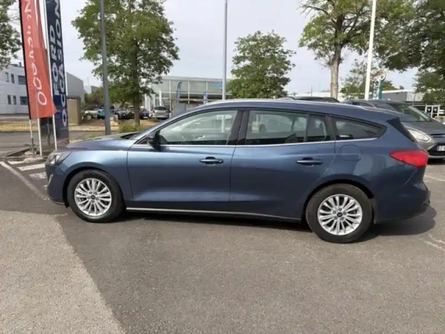 Ford Focus sw 1.5 ecoblue 120ch titanium bva — photo 8