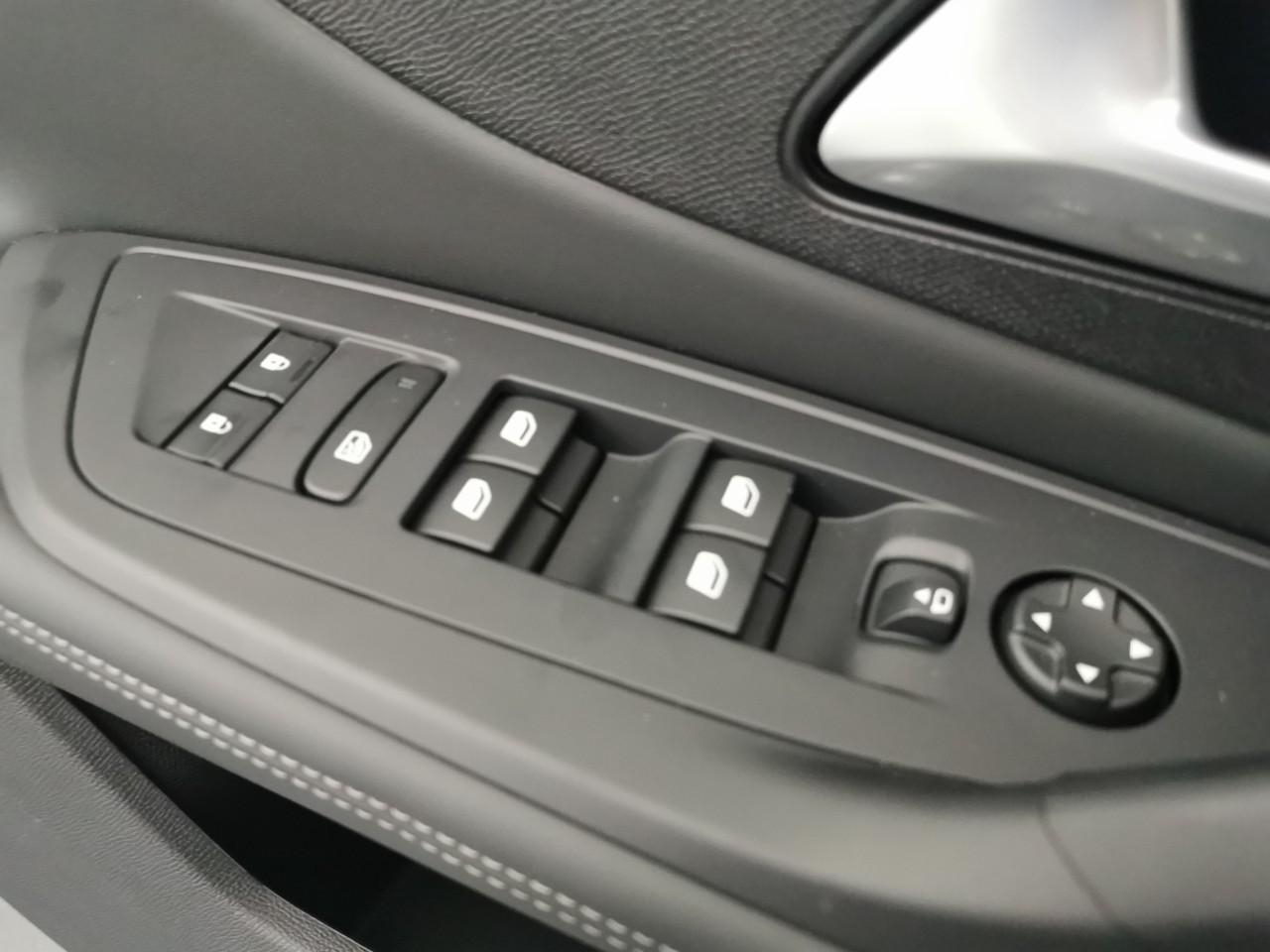 Peugeot 308 sw hybrid 145 e-dcs6 allure — photo 26