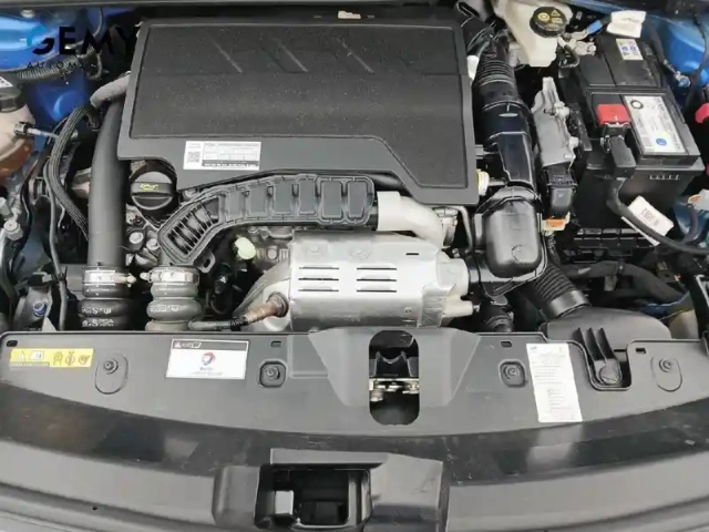 Peugeot 2008 puretech 130 s&amp;s eat8 — photo 17