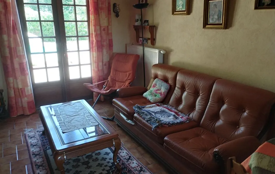 Photo 3