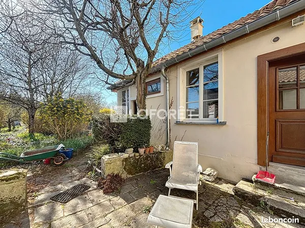 Maison 9 pièces 215 m²