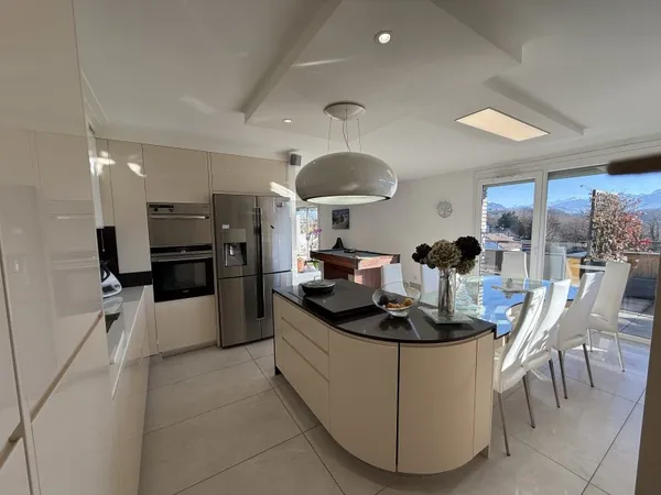 Vends appartement - 135m²