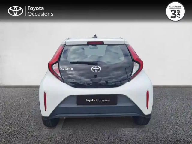 Toyota Aygo X 1.0 vvt-i 72ch dynamic my23 — photo 4