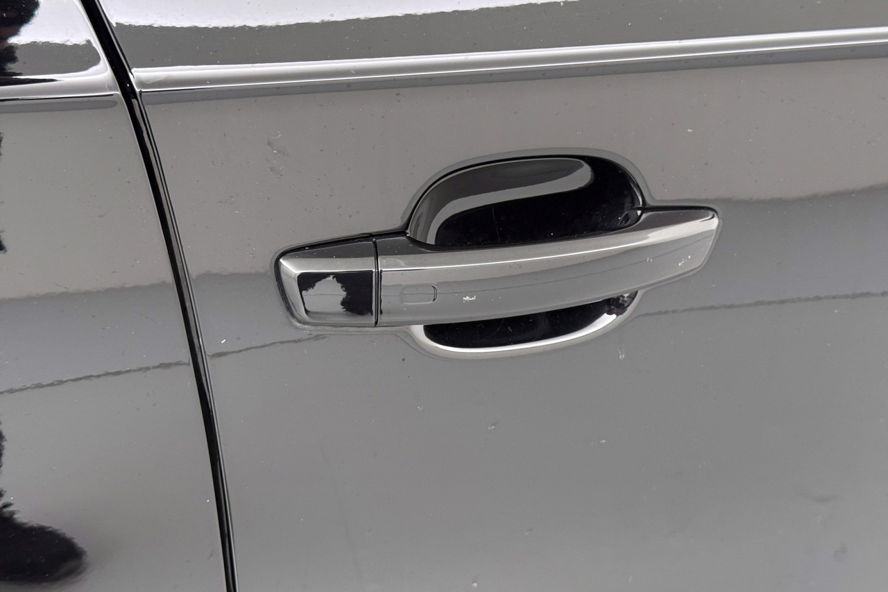 Audi A3 Sportback — photo 25