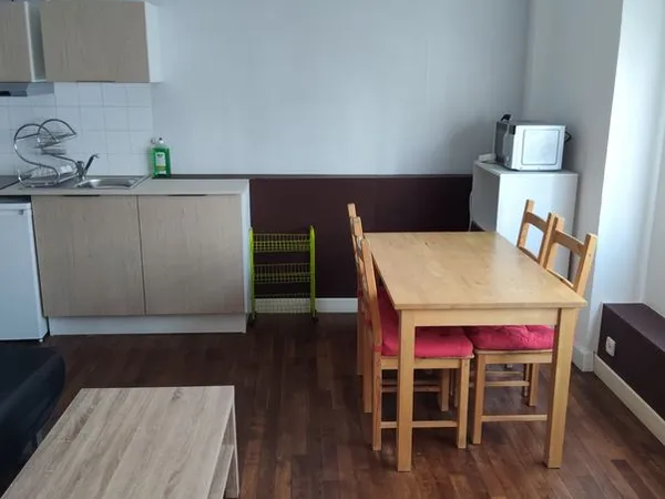 Location studio meublé
