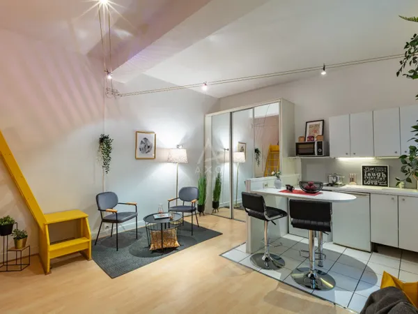 Studio 1 pièce 24 m²