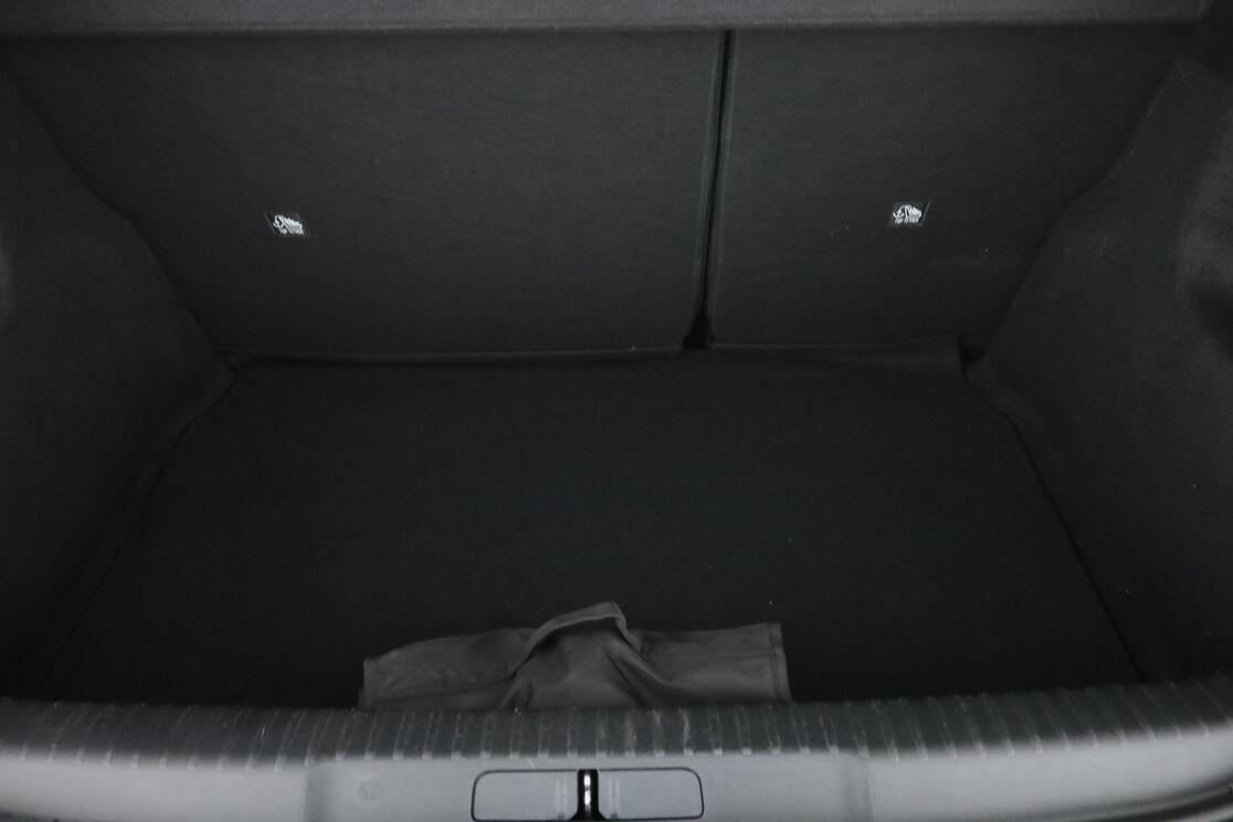 DS Automobiles DS3 Crossback 1.5 Blue-HDi Performance Line + Automatique — photo 16
