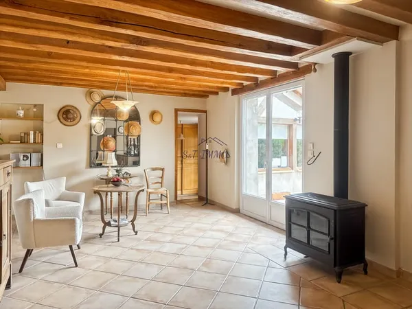 Maison meulière - 193 m2 - 9 pièces