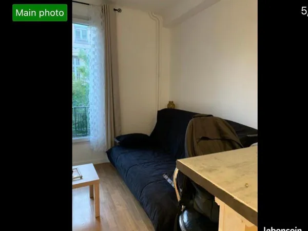 Loue studio meublé pour 3-4 mois