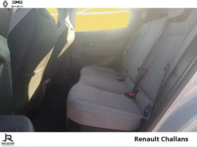 Renault Megane e-tech electric ev60 220ch equilibre super charge -b — photo 4