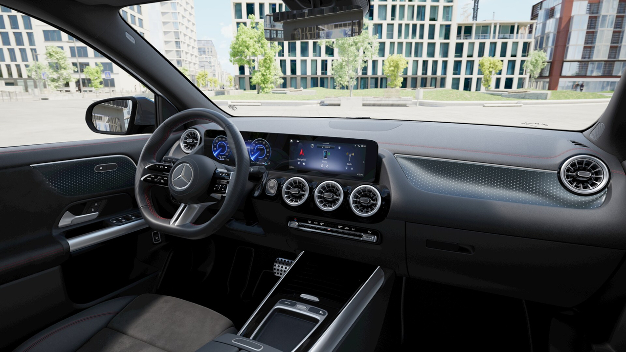 Mercedes EQA 250+ — photo 10