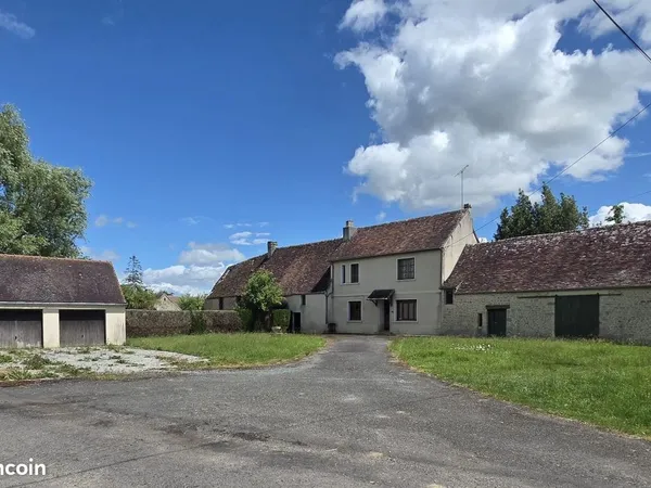 Propriété 8 pièces 148 m²