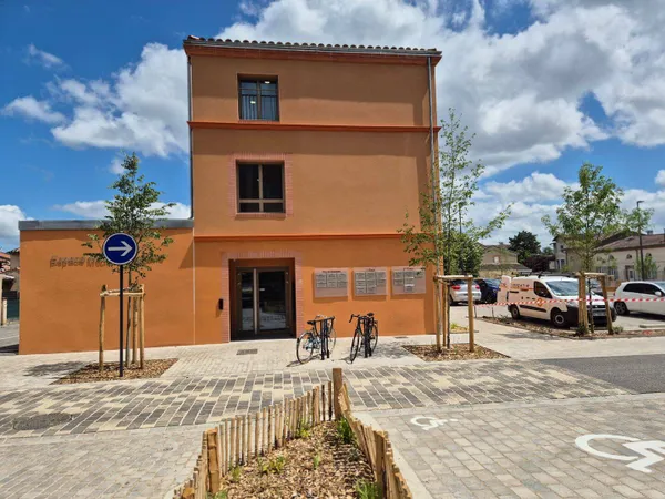 Bureau 50 m²