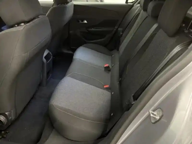 Peugeot 308 1.5 bluehdi 130ch s&amp;s style eat8 — photo 12