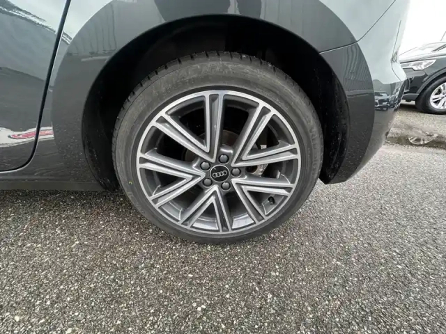 Audi A1 sportback 30 tfsi 116 ch s tronic 7 — photo 17