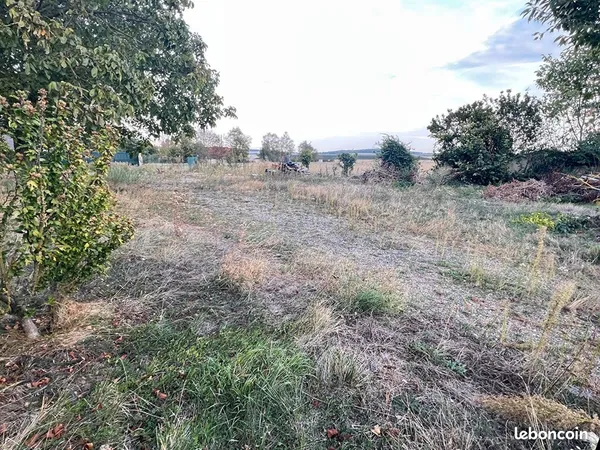 Terrain 402 m² IVERNY