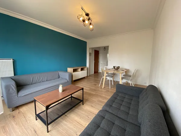 Location - T5 meublé - Rennes