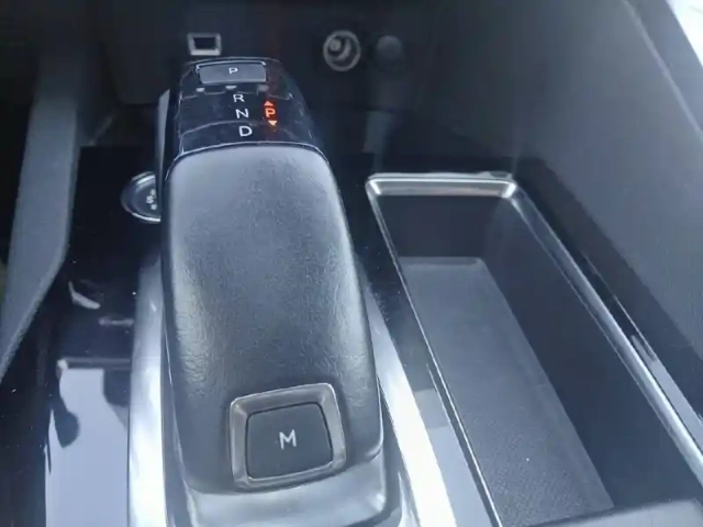 Peugeot 3008 puretech 130ch s&amp;s eat8 — photo 14