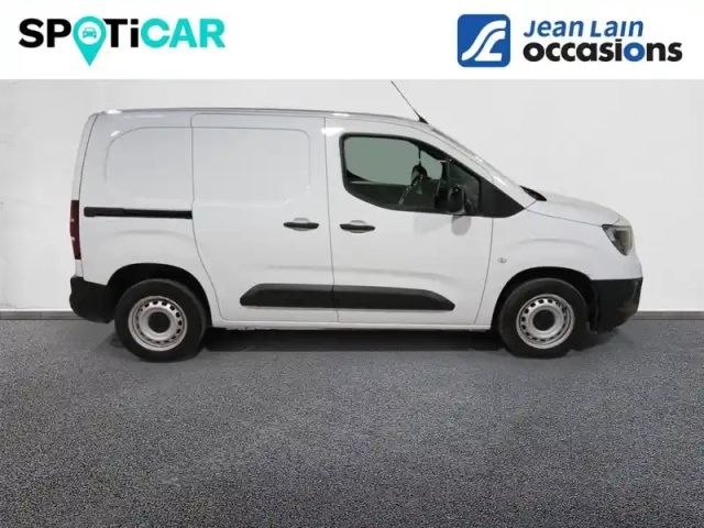 Opel Combo cargo m 600 kg puretech 110 s&amp;s bvm6 — photo 4