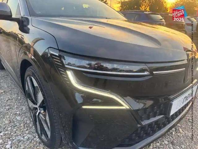 Renault Megane e-tech electric ev60 220ch techno super charge — photo 13