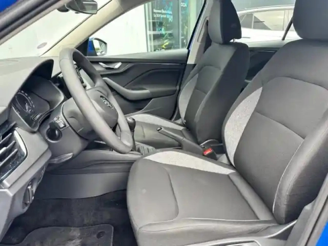 Skoda Kamiq 1.0 tsi 95ch active — photo 4