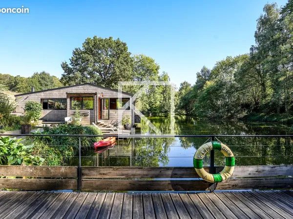 Maison 9 pièces 130 m²