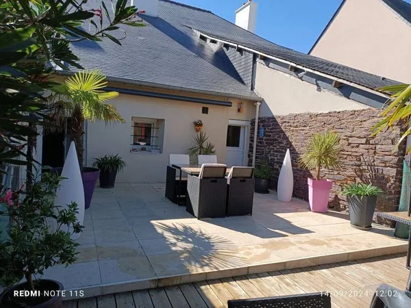Maison 7 pièces 196 m²