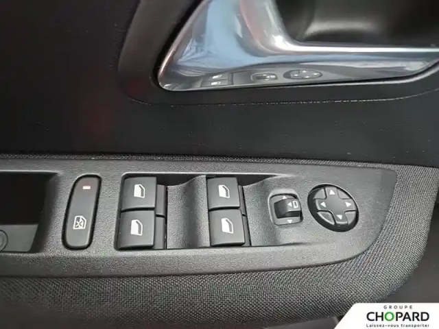 Peugeot 208 puretech 75 s&amp;s bvm5 — photo 24
