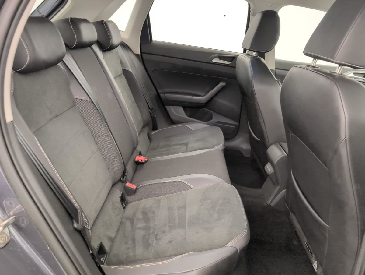 Volkswagen Polo — photo 10
