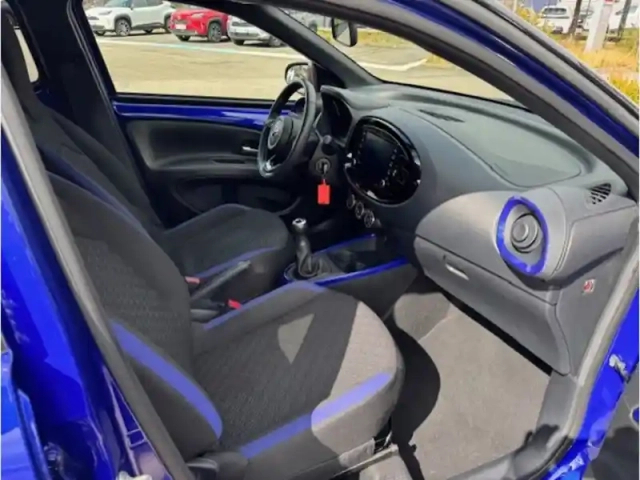 Toyota Aygo 1.0 vvt-i 72 design — photo 14