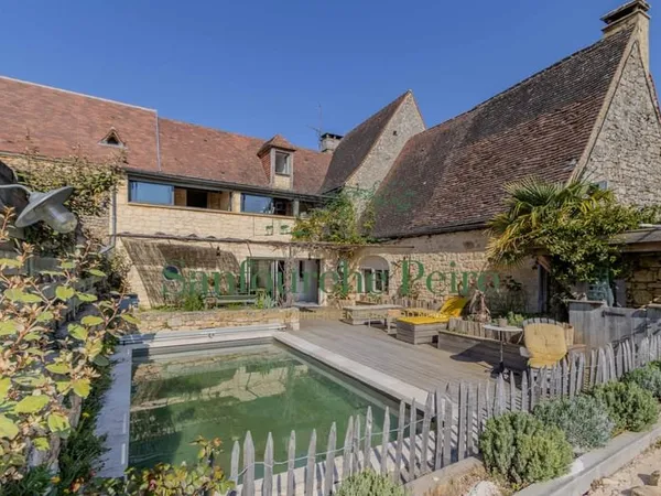 Au coeur de la Bastide de Domme - Vallée de la Dordogne