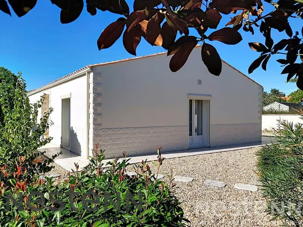 A Saujon, à vendre maison de plain-pied, 3 chambres, 106m², garage