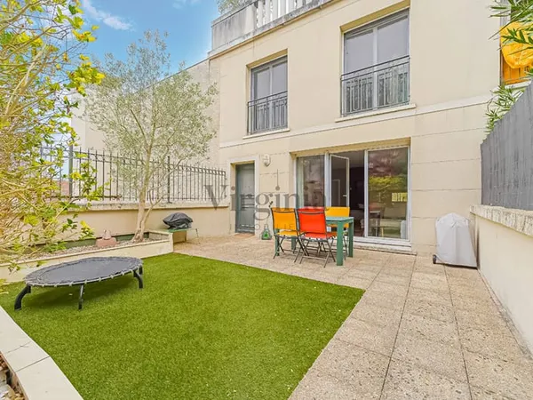 Nogent Sur Marne - Maison 4 pièces 95 m2