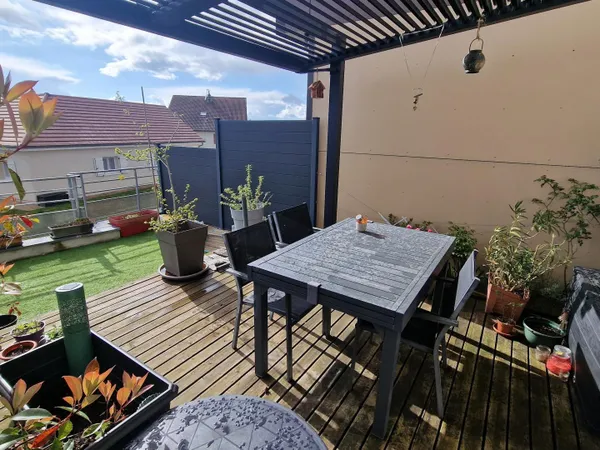 Investissement Saône- Duplex en rez-de-chaussée 81m2 avec terrasse + garage