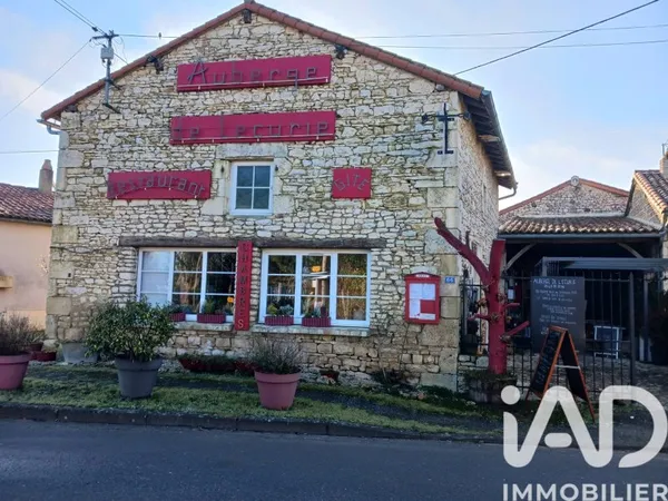 Local commercial 222 m²