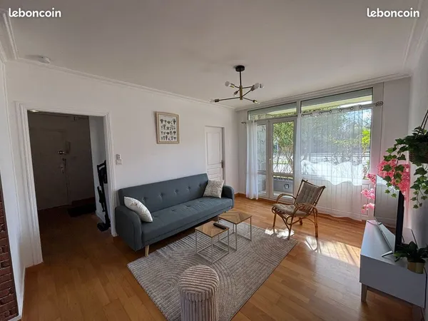 Appartement T4 sur Saint Brieuc a 2 pas du centre ville, et donc de tous commerces