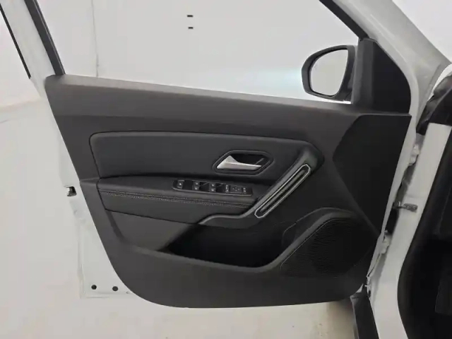 Dacia Duster eco-g 100 4x2 — photo 103