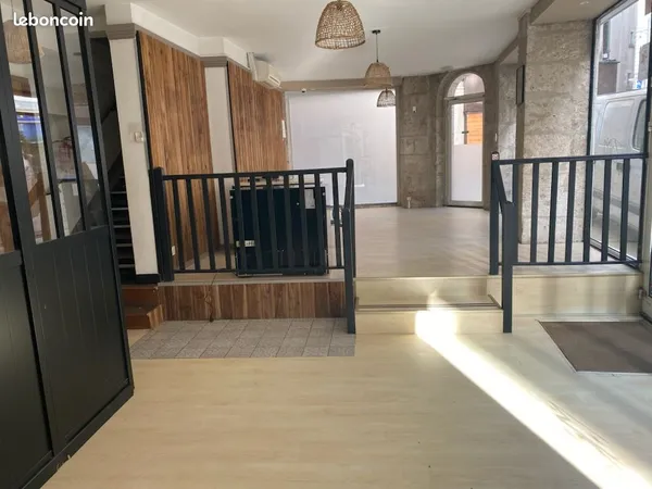 Centre ville de Blois, A vendre local commercial de 122 m2