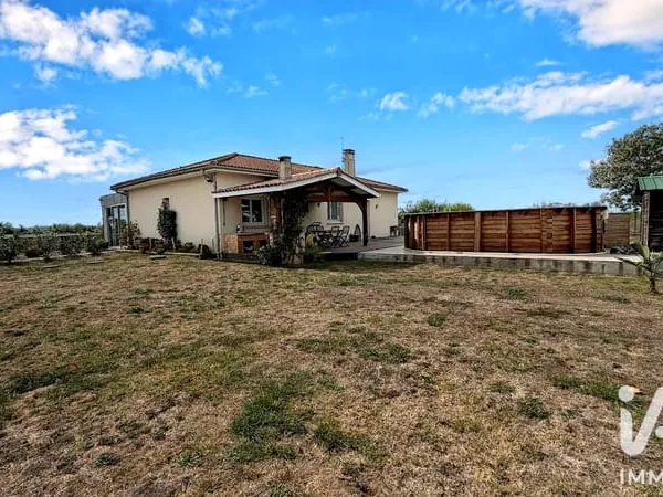 Maison 5 pièces 143 m²