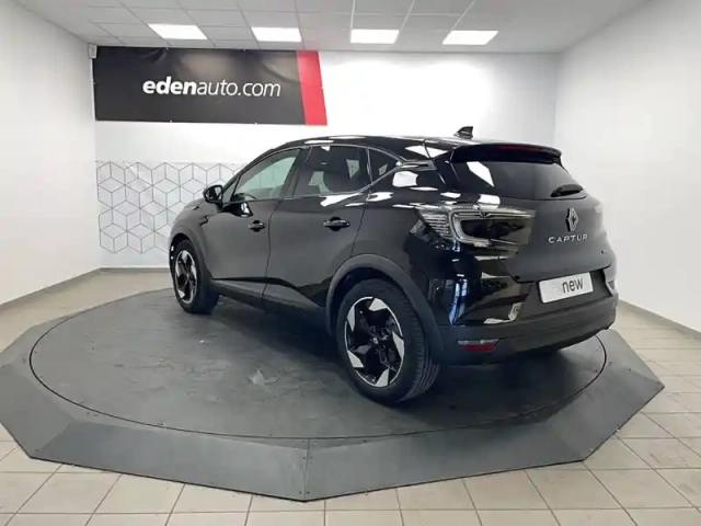Renault Captur e-tech full hybrid 145 ch