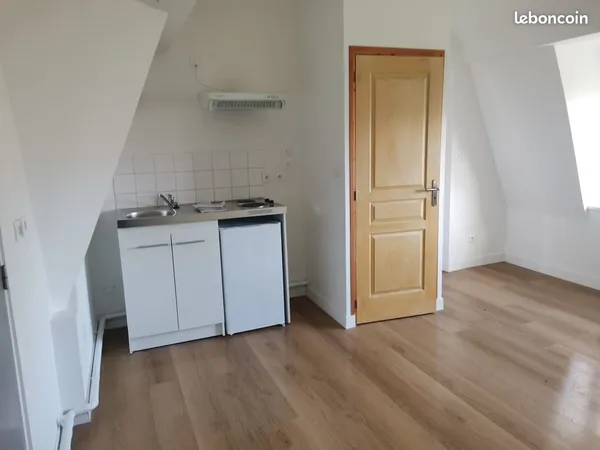 T2 meublé 30 m² - Entièrement rénové - Calme - Lille Saint-Maurice