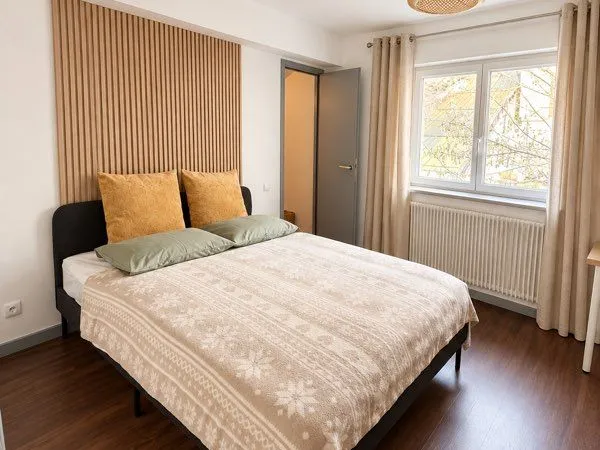 Grand T3 lumineux et meuble
