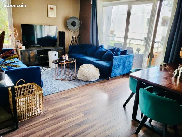 T3 meublé terrasse+parking 20mn de Paris