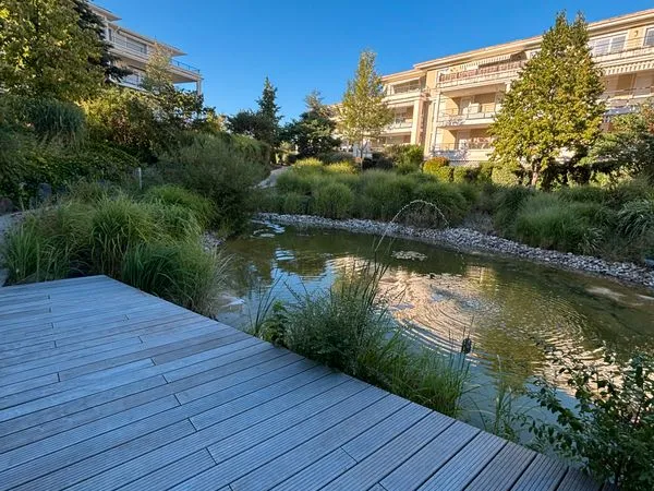 T2 de 39m2 non meublé avec terrasse et piscine dans la résidence