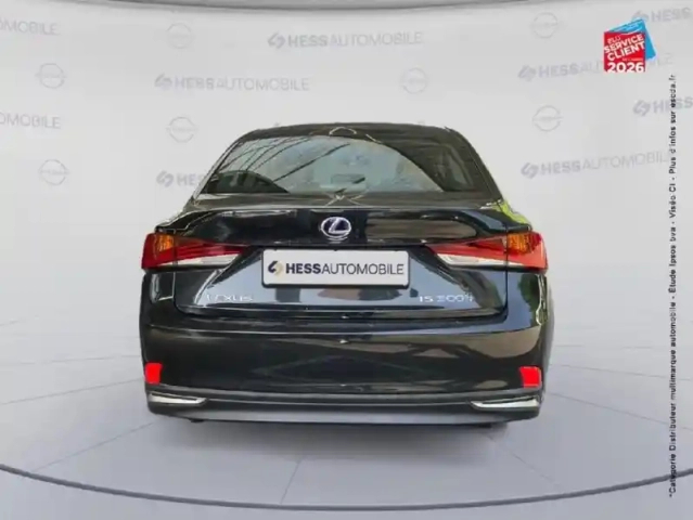 Lexus Is 300h euro6d-t — photo 7