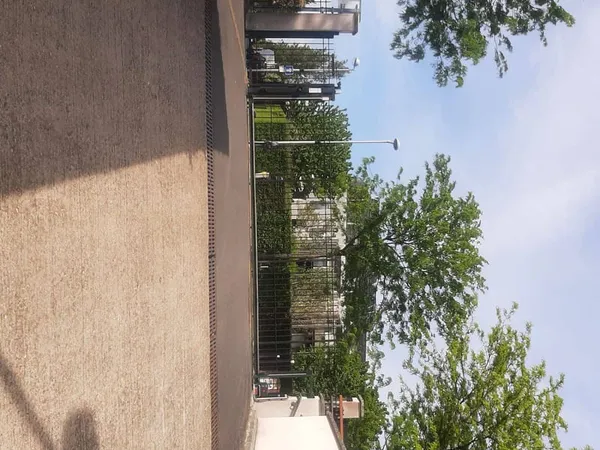 Parking 12 m²