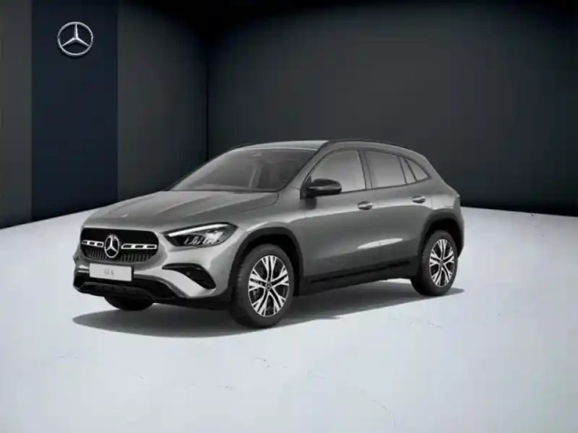 Mercedes Gla 200 d progressive line — photo 31