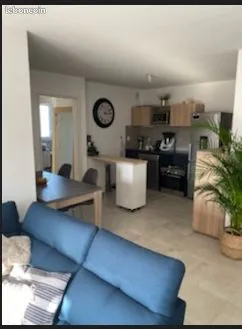 Baillargues, Appartement T3 avec Balcon et Parking