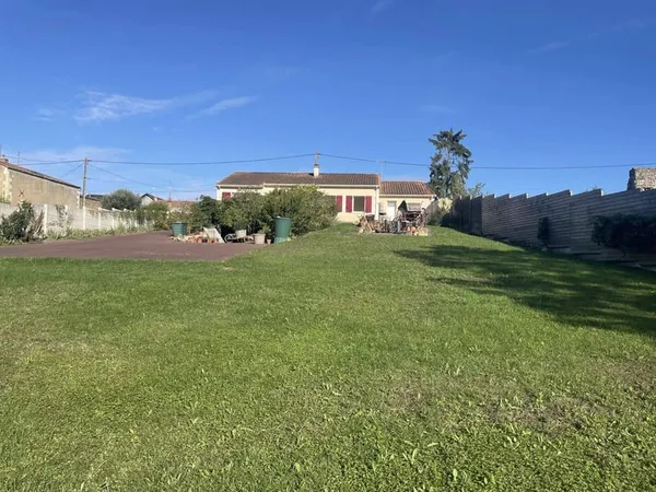 Maison de plain-pied 5 pièces 127 m²