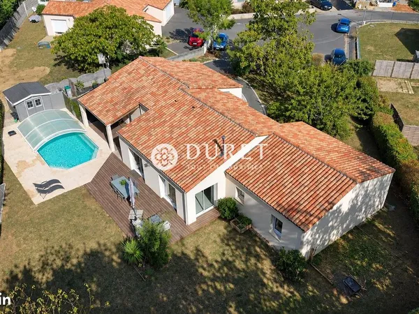 Maison 6 pièces 140 m²